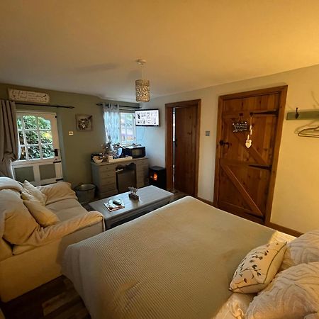 Pear Tree Cottage Courtyard شروزبري المظهر الخارجي الصورة