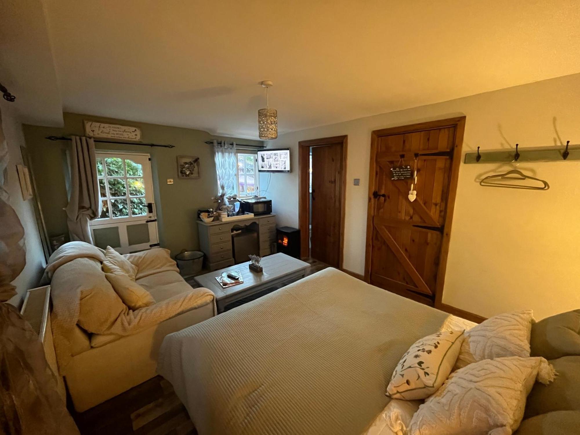 Pear Tree Cottage Courtyard شروزبري المظهر الخارجي الصورة